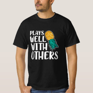 Camiseta Las piñas juegan bien con las demás