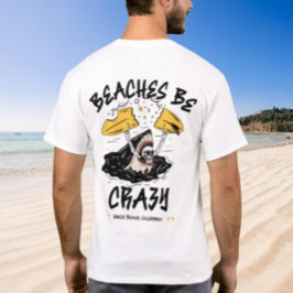 Camiseta Las playas son un tiburón loco por Salty AF