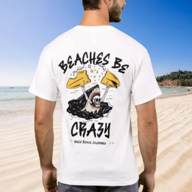 Camiseta Las playas son un tiburón loco por Salty AF (Subido por el creador)