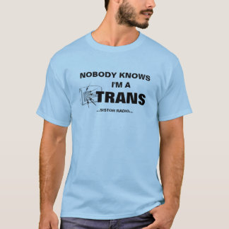 Camiseta Las radios de transistor vienen adelante de las