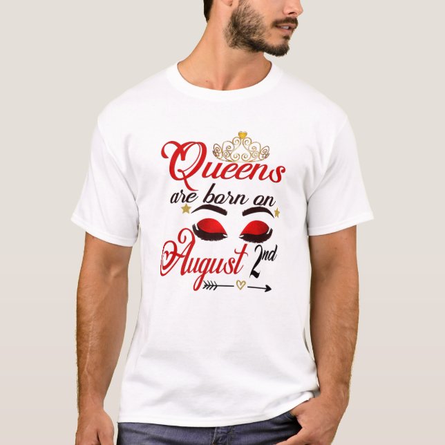 Camiseta Las Reinas Cutas Nacen El 2 De Agosto De 2014 Leo  (Anverso)