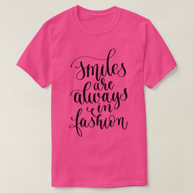 Camiseta Las Sonrisas Siempre Están De Moda (Diseño del anverso)