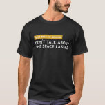 Camiseta Láser espacial judío divertido secreto láser espac<br><div class="desc">Divertido Diseño De Parodias De Fans Judíos De Láser Espaciales Si Eres Un Fanático Del Programa Espacial De Lasers De La Política Ufo Y Espacio Este Gracioso Diseño Es Perfecto Para Usted O Sus Amigos Estrella Del Universo De Defensa Humorística Fyling Y Estrellas Satelite Rocket Earth Moon Mars. Gracioso Diseño...</div>