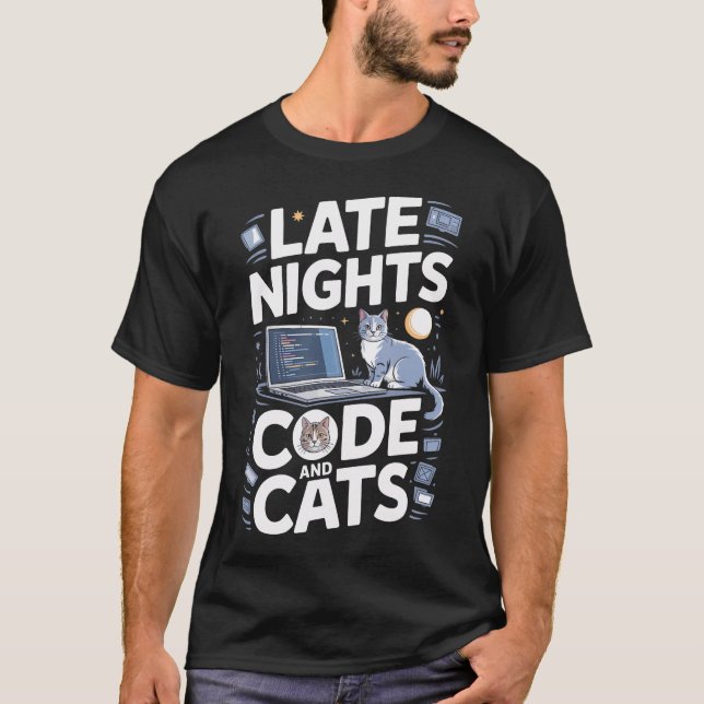Camiseta Late Nights Code And Cats Programmer Cat (Anverso)