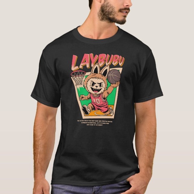 Camiseta Laybubu - Personaje Labubu jugando baloncesto (Anverso)