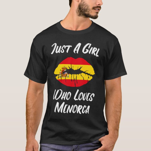 Camiseta Le gusta la boca a boca Bandera española Menorca (Anverso)