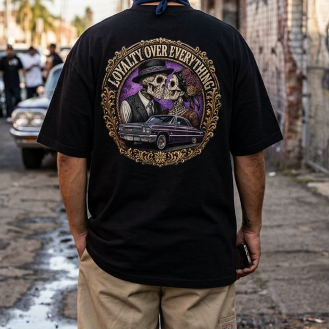 Camiseta Lealtad sobre todo Golpe atrás (Loyalty over everything Back hit T-Shirt)