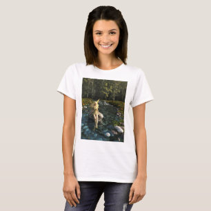 Camiseta Leche de bonito en una corriente forestal