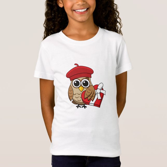 Camiseta Lechuza con Beret Rojo y Caja Corazón (Anverso)