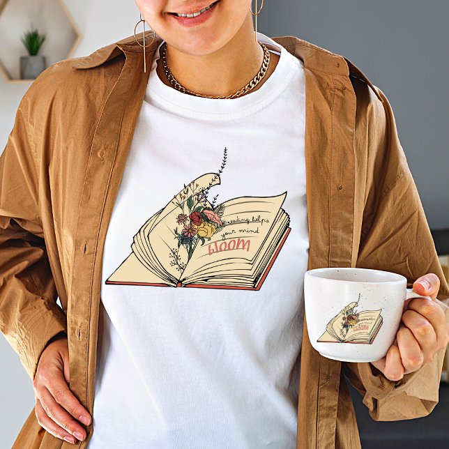 Camiseta Leer ayuda a que tu mente florezca. (Subido por el creador)