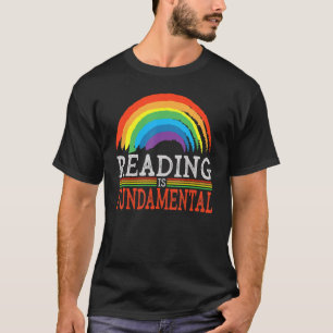Camiseta Leer es fundamental para la literatura geek litro 
