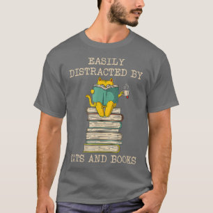 Camiseta Leer Libros Con Mucho Gusto Distraídos Por Gatos Y