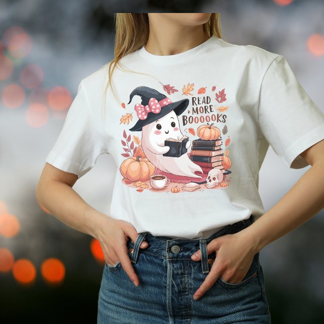 Camiseta Leer libros de Moore Halloween fantasma (Subido por el creador)