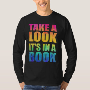 Camiseta Leer más libros sobre la lectura de té en la escue