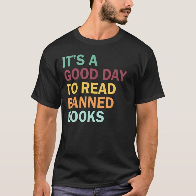 Camiseta Leí Libros Prohibidos Leyendo Gusano De Libros (Anverso)