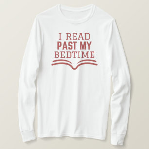 Camiseta Leí Más Allá De Mi Cama Gracioso profesor de ing