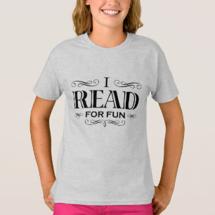 Camiseta Leí para la diversión (el diseño negro del niñ