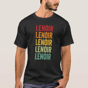 Camiseta Lenoir County North Carolina Rainbow Text