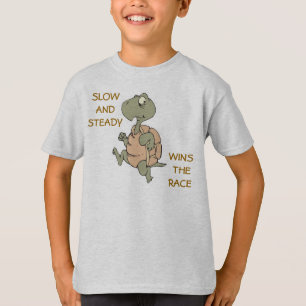Camiseta lento y constante gana la carrera tortuga divertid