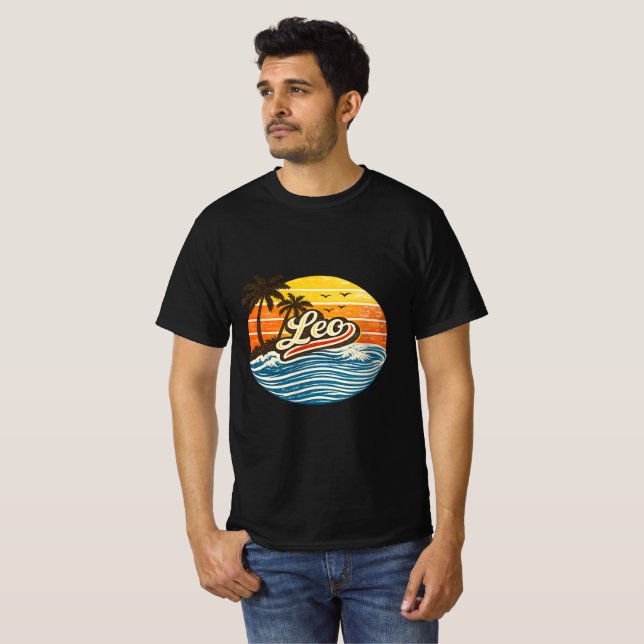Camiseta Leo Retro Sunset Name Design (Anverso completo)