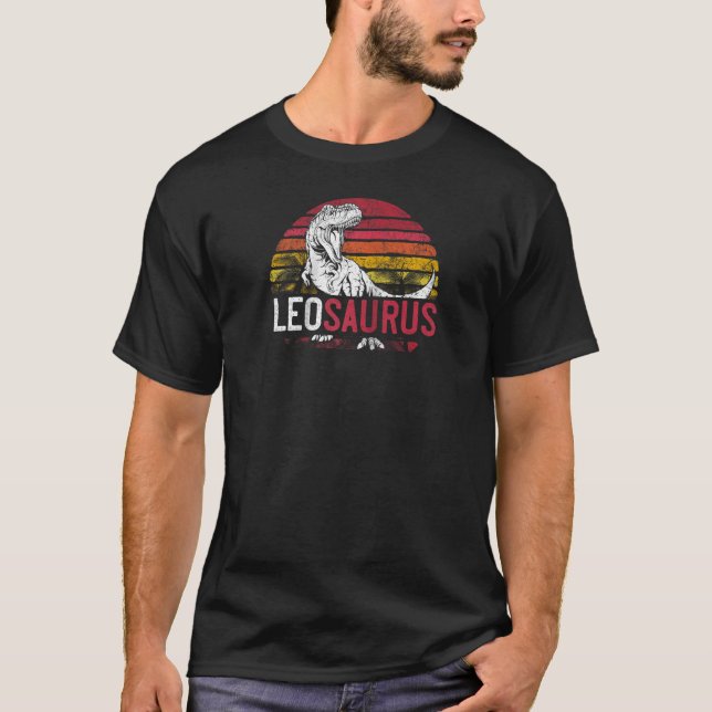 Camiseta Leo Saurus Funny Personalized Dinosaur T Rex Name  (Anverso)
