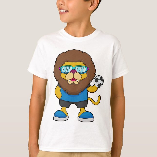 Camiseta León como jugador de fútbol con fútbol (Anverso)