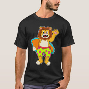 Camiseta León como surfista con tabla de surf