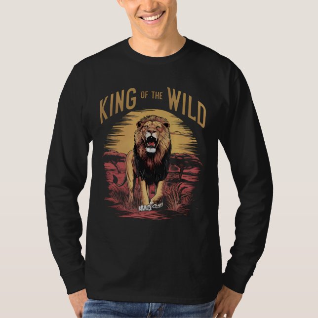 Camiseta León con palabras: Rey de lo salvaje (Anverso)