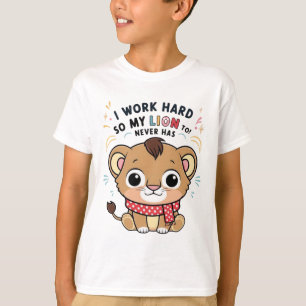 Camiseta León Emocionado - Jugador Jumping Lion Cub Camiset