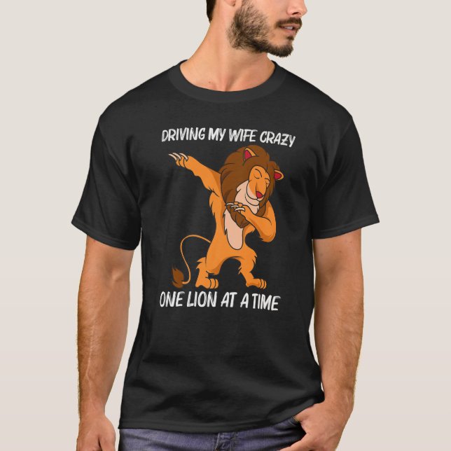 Camiseta León Guay Para Hombres Papá Jungle Safari Animal (Anverso)