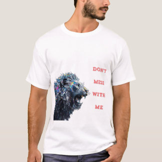 Camiseta León hecho de vidrio destrozado.