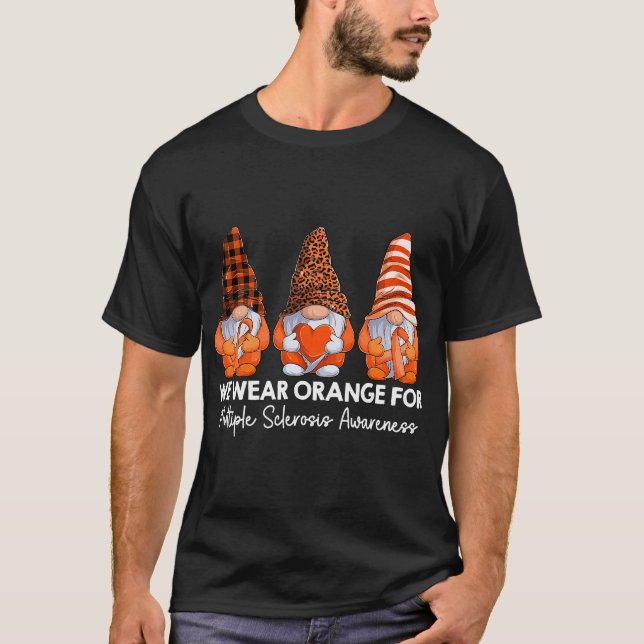 Camiseta Leopard Buffalo Plaid Gnome Usamos Naranja Para MS (Anverso)