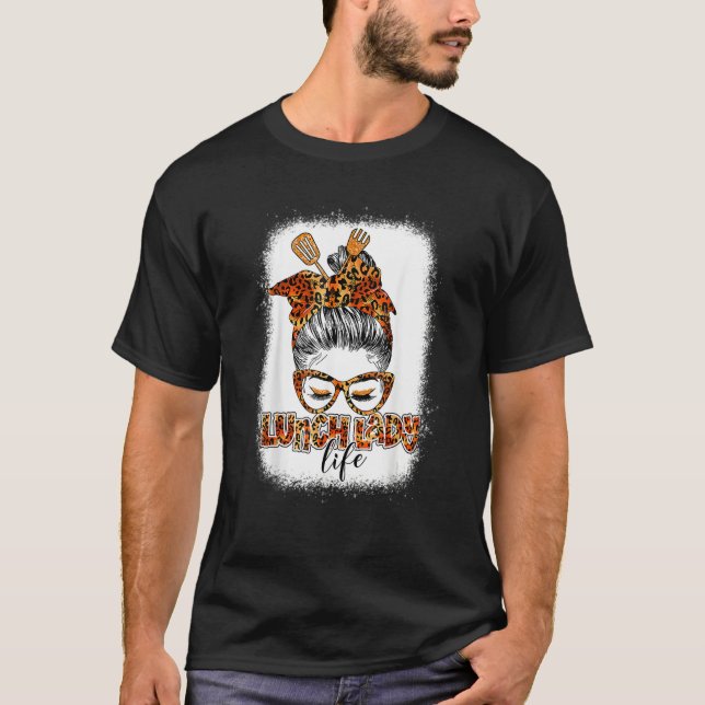 Camiseta Leopard Mesy Bun Lunch Lady Blessed Lunch Lady Tha (Anverso)