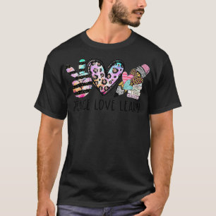 Camiseta Leopard Peace Love Learn Teacher Squad 100 Days Sm
