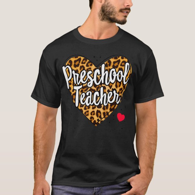 Camiseta Leopard Preescolar Teacher Back School Daycare App (Anverso)