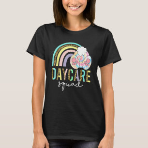 Camiseta Leopard Rainbow Daycare Bunny Easter Day Christian