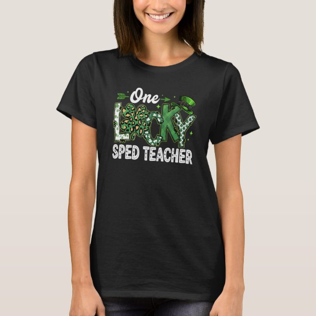 Camiseta Leopard Shamrock One Lucky Sped Teacher St. Patric (Anverso)