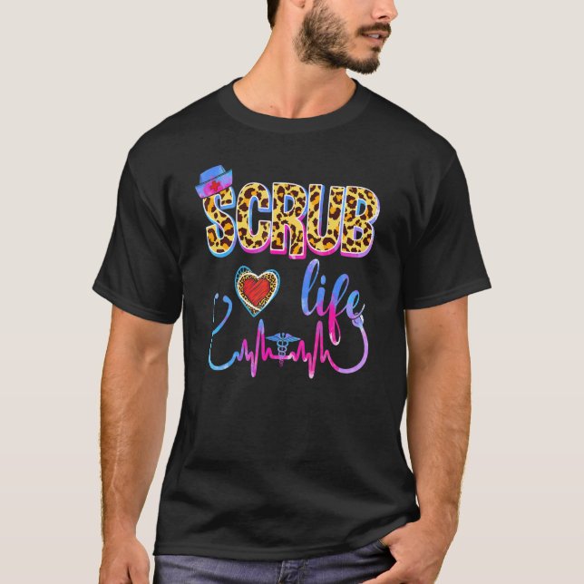 Camiseta Leopard Tie Dye Scrub Life Stethoscope Leopard Nur (Anverso)