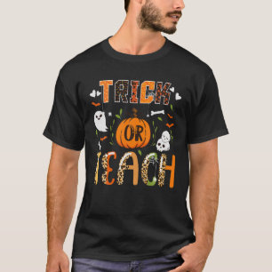 Camiseta Leopard Trick Or Teach Cute Halloween Teacher Boo
