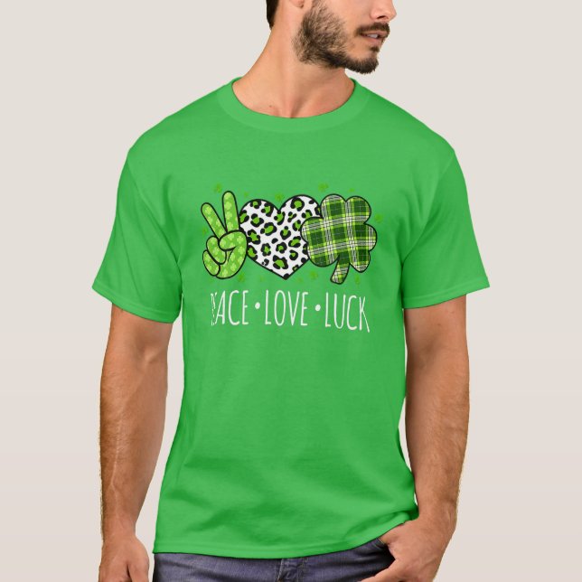 Camiseta Leopardo Plaid Peace Love Lucky Irish Shamrock St (Anverso)