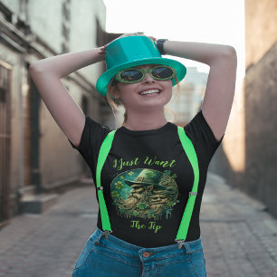Camiseta Leprechaun Mischievado Salvando Una Pinta
