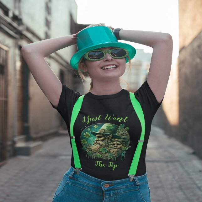 Camiseta Leprechaun Mischievado Salvando Una Pinta (Subido por el creador)
