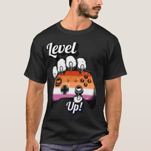 Camiseta Lesbian Pride Level Up Tiger Paw Controller Shirt (Anverso)