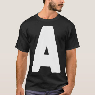 Camiseta Letra A grande y negrita blanco
