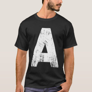 Camiseta Letra A grupo de Chipmunk familiar coincidiendo co
