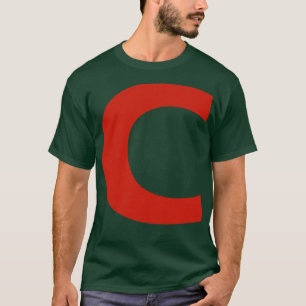 Camiseta Letra c en texto rojo tipografía mínima