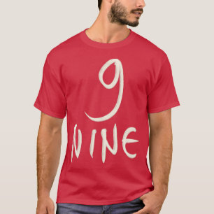 Camiseta Letra de mano dibujada número 9 nueve