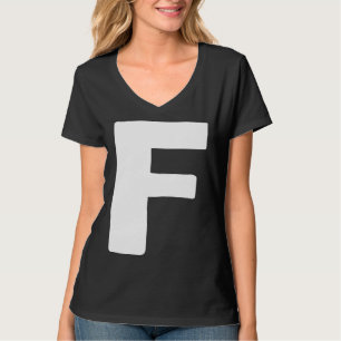 Camiseta Letra F grande y blanca en negrita