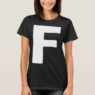 Camiseta Letra F grande y negrita blanco