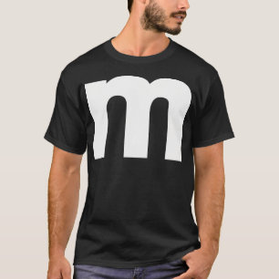 Camiseta Letra M Capital Alphabet Groups Halloween